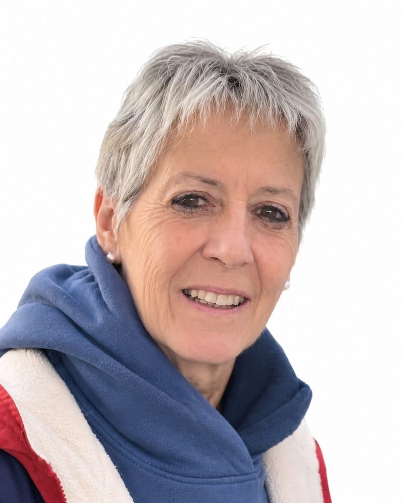 Nora Adriana Parachini